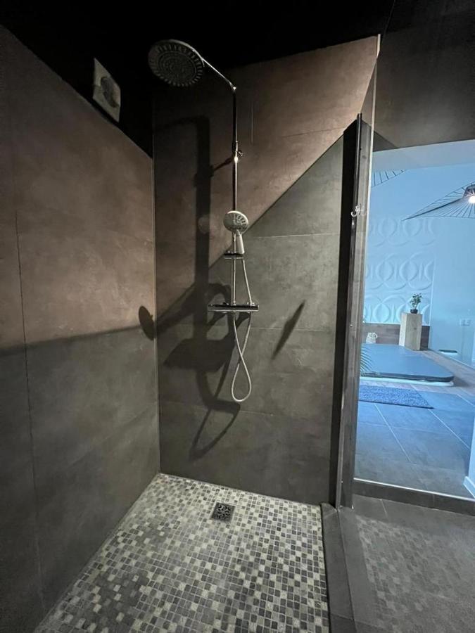 Wellness Loft Huy Apartamento Exterior foto