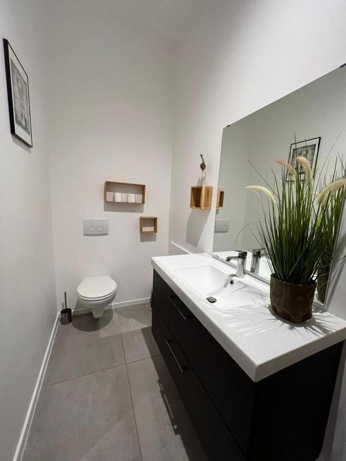 Wellness Loft Huy Apartamento Exterior foto