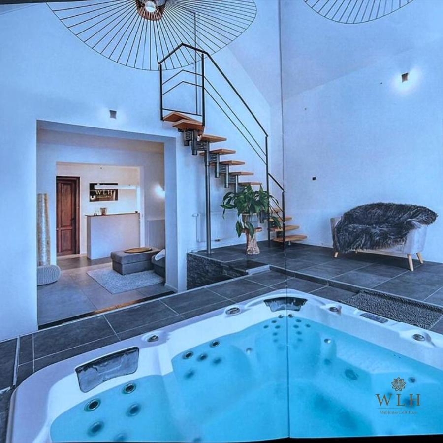 Wellness Loft Huy Apartamento Exterior foto